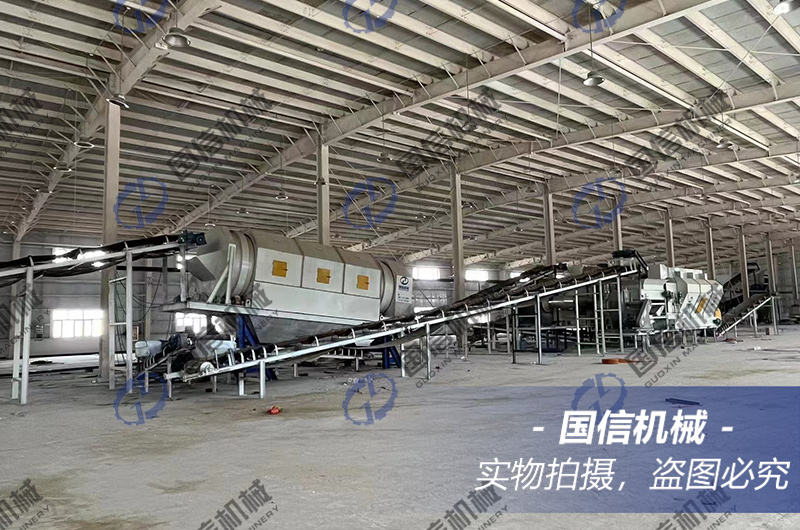 新疆阿克蘇建築裝修垃圾篩分(fēn)現(xiàn)場(chǎng)