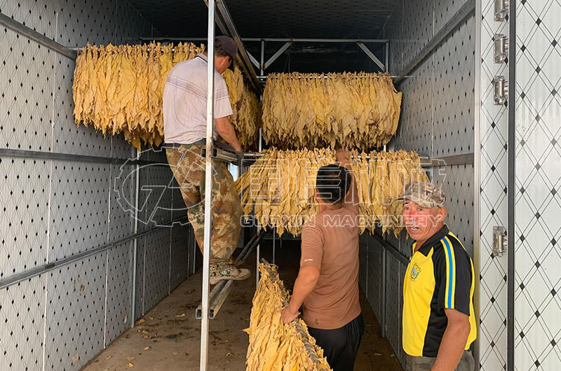 吉林(lín)煙(yān)葉烘幹現(xiàn)場(chǎng)